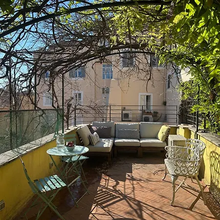 Cappellari Terrace *